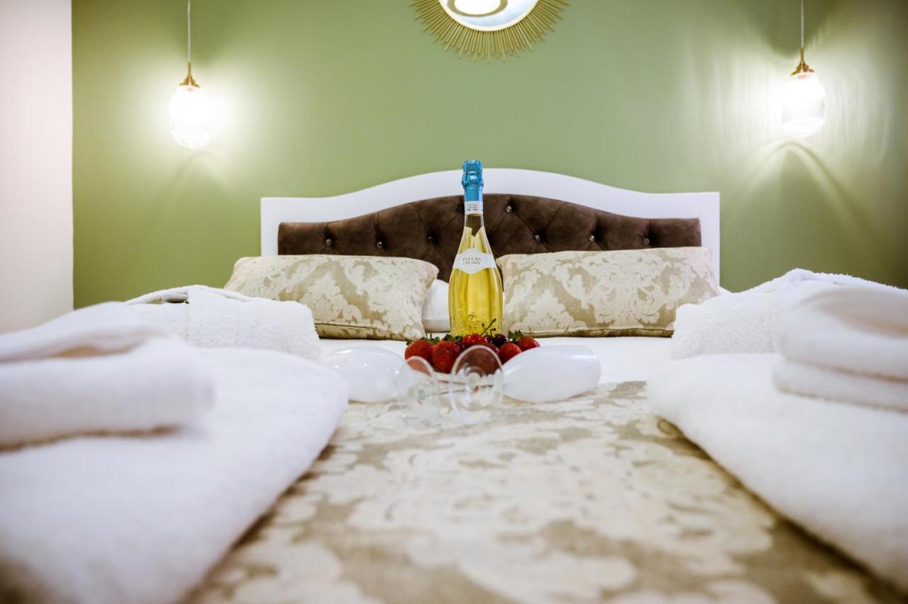 Konmari Boutique Suites 干尼亞 外观 照片