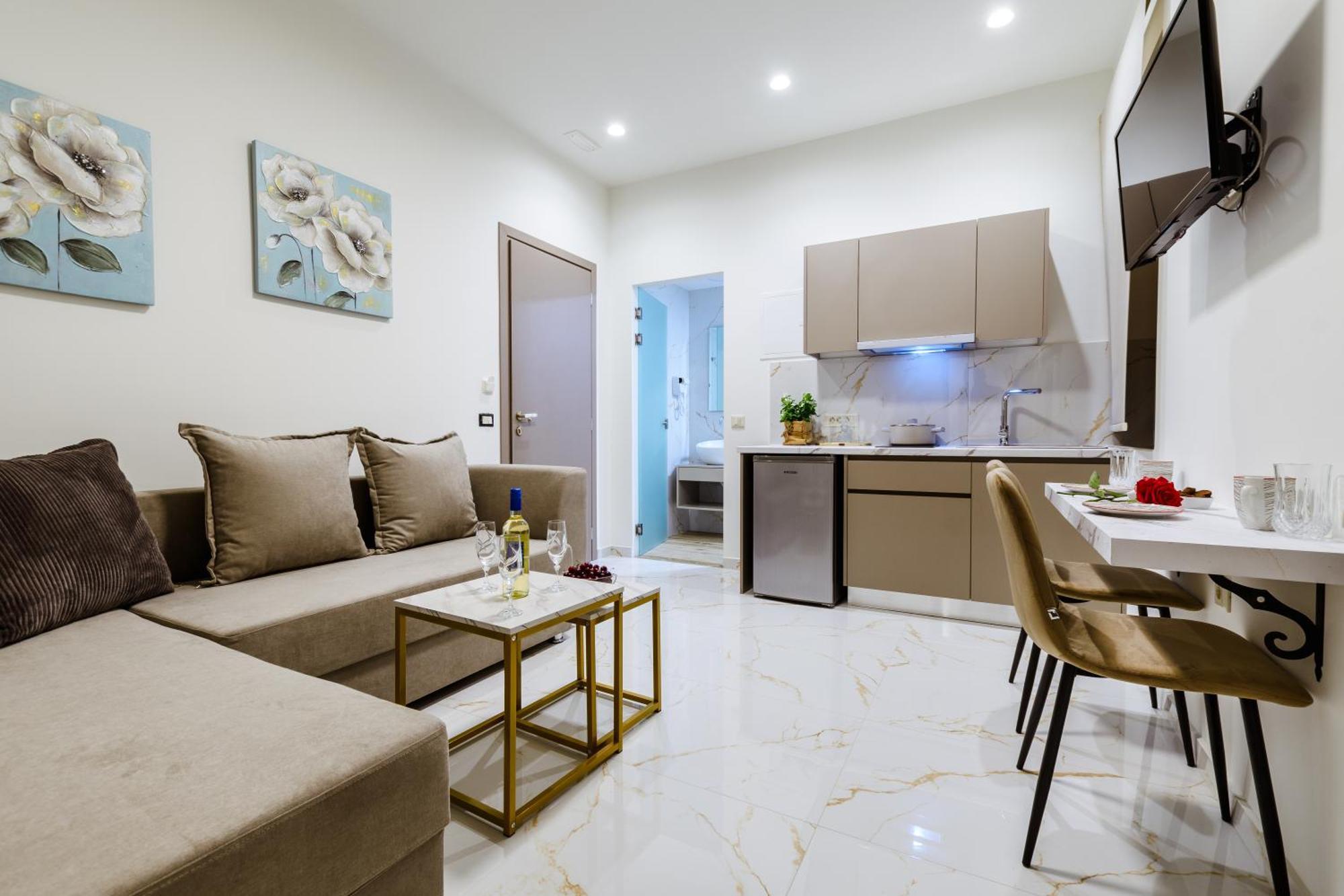 Konmari Boutique Suites 干尼亞 外观 照片